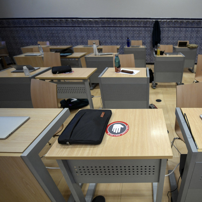 Keményebb kézzel terelheti a szakképzés felé a diákokat a kormány