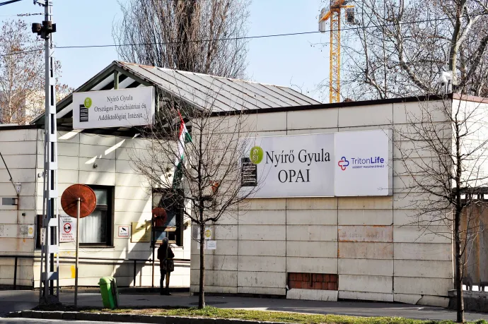 Új igazgatókat nevezett ki Pintér Sándor egy budapesti és több megyei kórházba