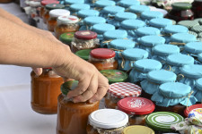 Vizsgálják, hogy a befőttesüvegek is visszaváltósak legyenek