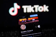 Trump feloldaná a TikTok amerikai tiltását, miközben visszatért a szolgáltatás a felhasználóknak