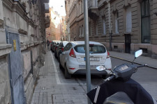 Túl olcsó a parkolás, így még több dugó lesz Budapesten