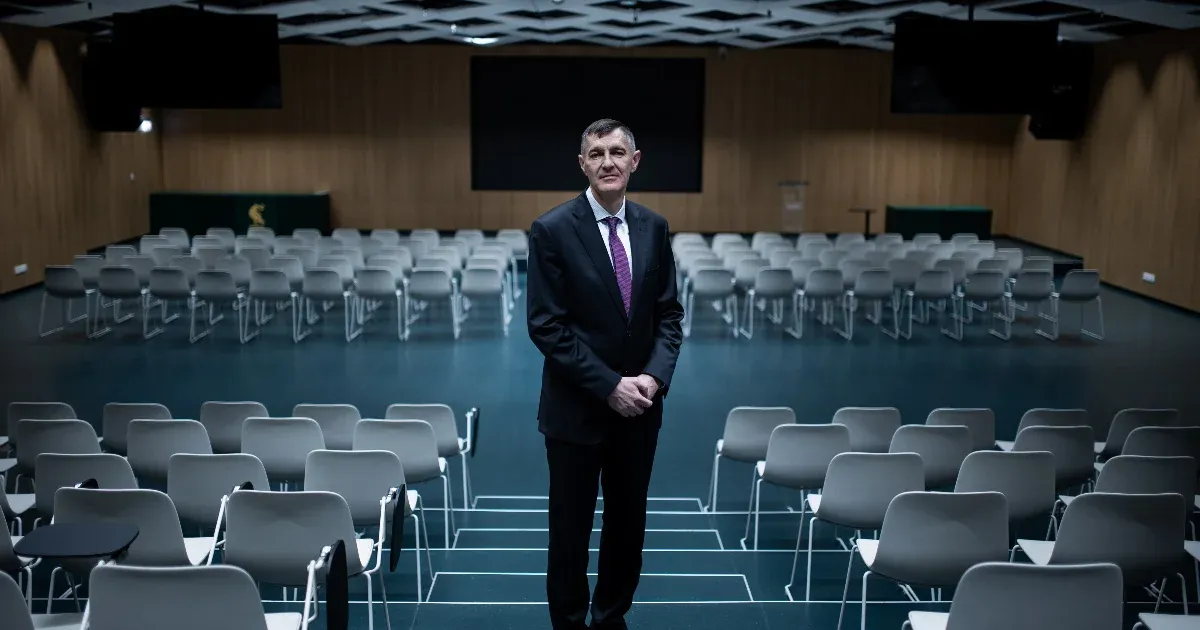 Jövő tanévben is legalább 1500 diák tanulhat tandíjmentesen a Corvinuson