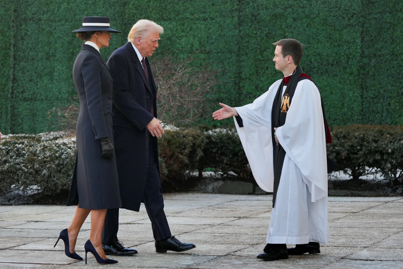 Donald Trump és Melania Trump megérkezik a St. John's templomba 2025. január 20-án – Fotó: Jeenah Moon / Reuters