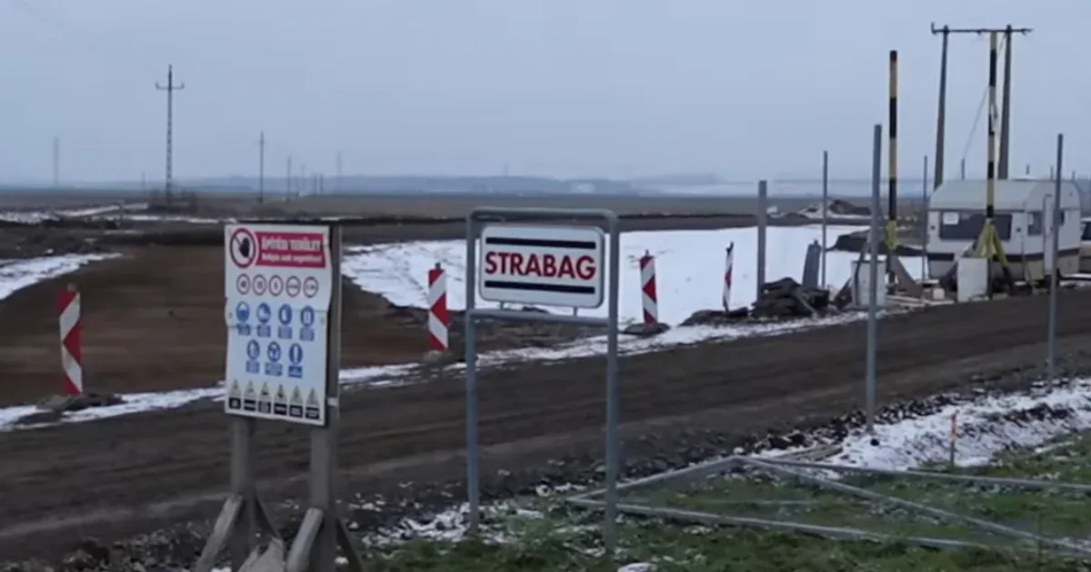 Tróger módon építették meg a miskolci autópályát, elvesztették a közbeszerzést, mégis munkát kaptak a nettó 295 milliárdos mohácsi Duna-híd építésén