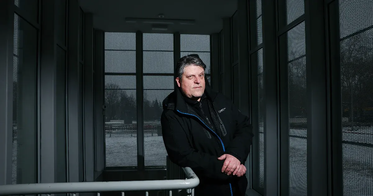Ha Magyar Péter nem épít ennél jobb országot, akkor az égen csináljon magának házat, mert megyek, aztán rugdosom