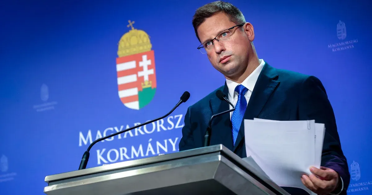 Gulyás Gergely szerint Allah nevében fenyegettek bombával 30 iskolában