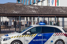 Egyre gyakoribbak az iskolákat célzó tömeges bombafenyegetések Közép-Európában