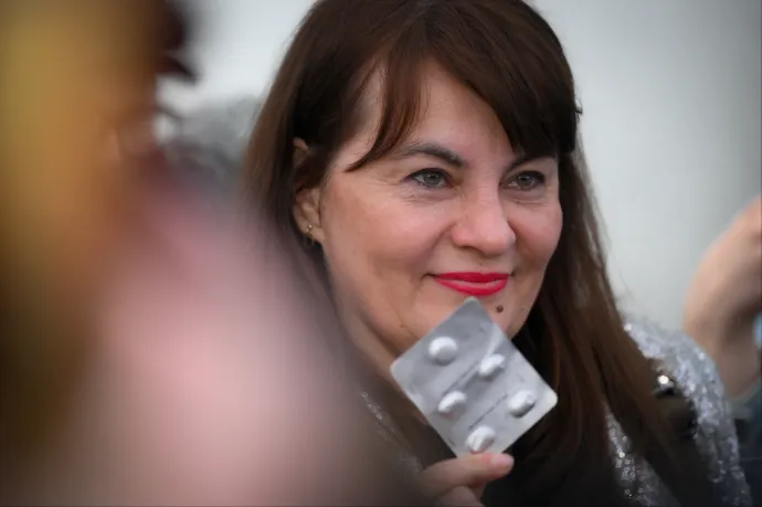 Az Instagram elrejtette az abortusztablettákról szóló posztokat és felfüggesztette a szolgáltatók fiókjait
