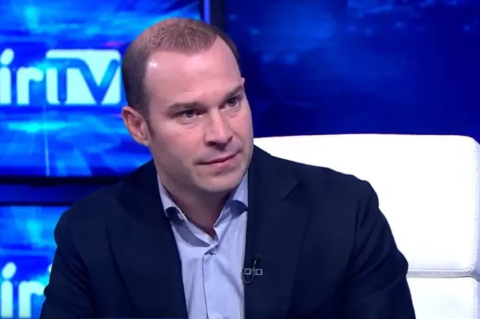 Hollik István azt mondta, ő már a csütörtöki bombariadók előtt kapott egy hasonló fenyegetést