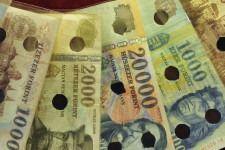 Idén is folytatódik a forint trendszerű gyengülése?