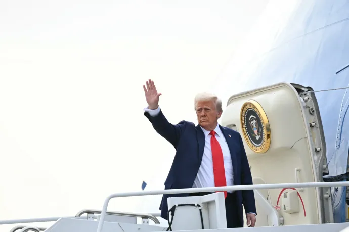 Trump a törvényt megkerülve rúghatott ki 17 független főfelügyelőt