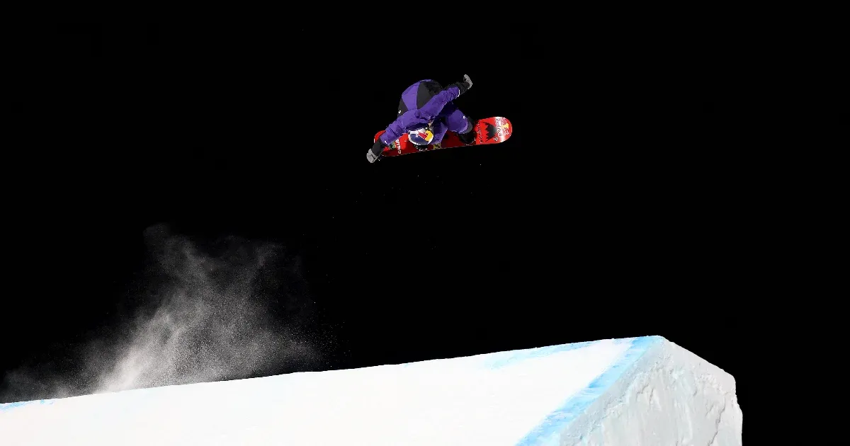 2340-es fordulatot mutatott be egy tizenéves japán egy snowboardversenyen