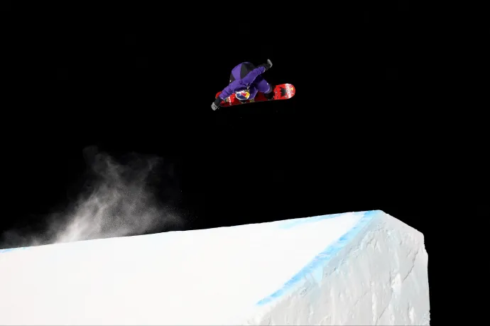 2340-es fordulatot mutatott be egy tizenéves japán egy snowboardversenyen