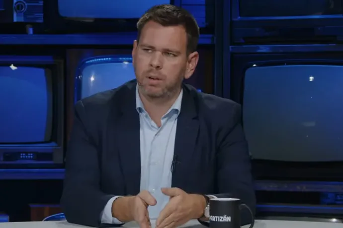 Vitézy Dávid: Hogy lehetne Lázárra rábízni a projekt felügyeletét, ha ő üzletileg érdekelt abban?