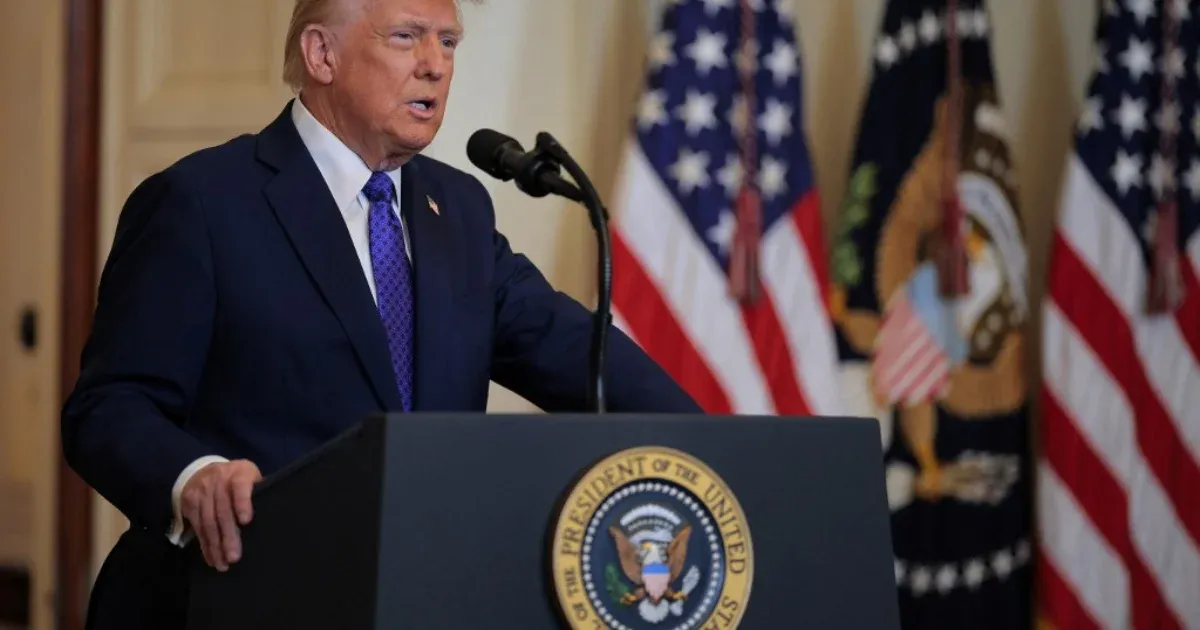 Trump, az alelnöke és a védelmi minisztere is reagált a tragikus balesetre