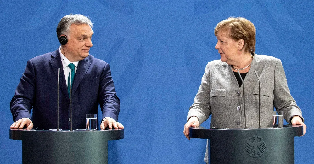 Merkel kiakadt, hogy a pártja együtt szavazott az AfD-vel, Orbán viszont gratulált ehhez