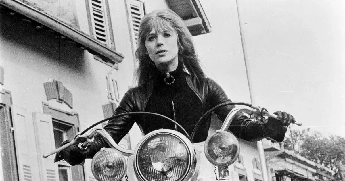 Meghalt Marianne Faithfull énekesnő és színésznő