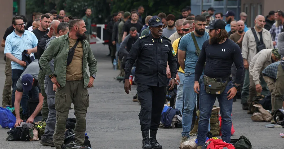 Több száz román zsoldos adta meg magát a tusziknak a Kongói Demokratikus Köztársaságban