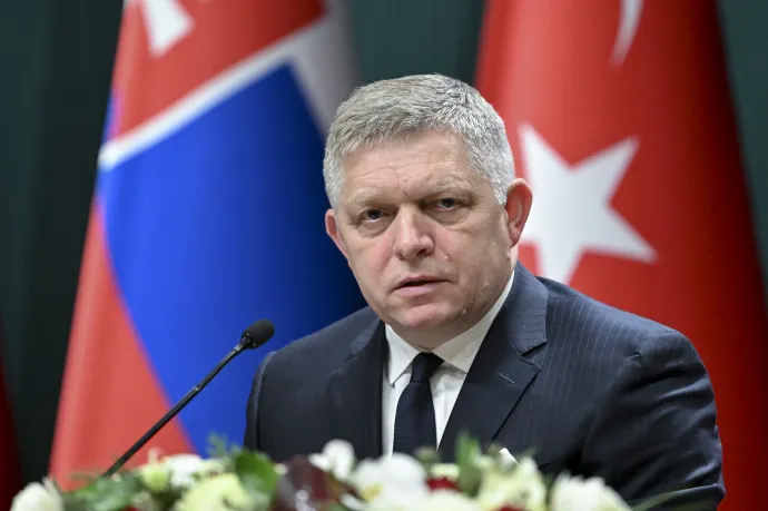 Fico szerint a Grúz Nemzeti Légió szervezkedik ellene, és a csehek is beavatkoznak Szlovákia belügyeibe