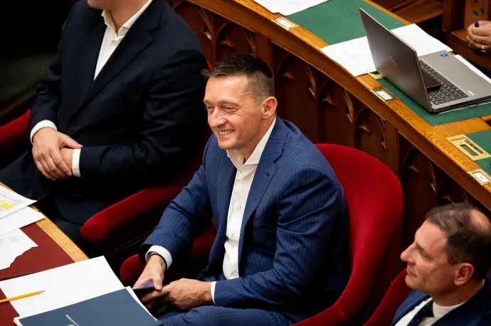 Rogán Antal havi 38 millió forintot kapott a találmányáért tavaly