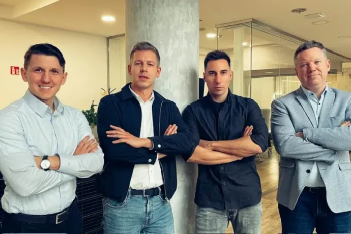 Korábbi decathlonos vezetőt igazolt Radnai Márk helyére operatív vezetőnek a Tisza Párt