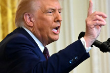 Csak meg ne tudja Donald Trump, hogy mekkora az áfa Magyarországon