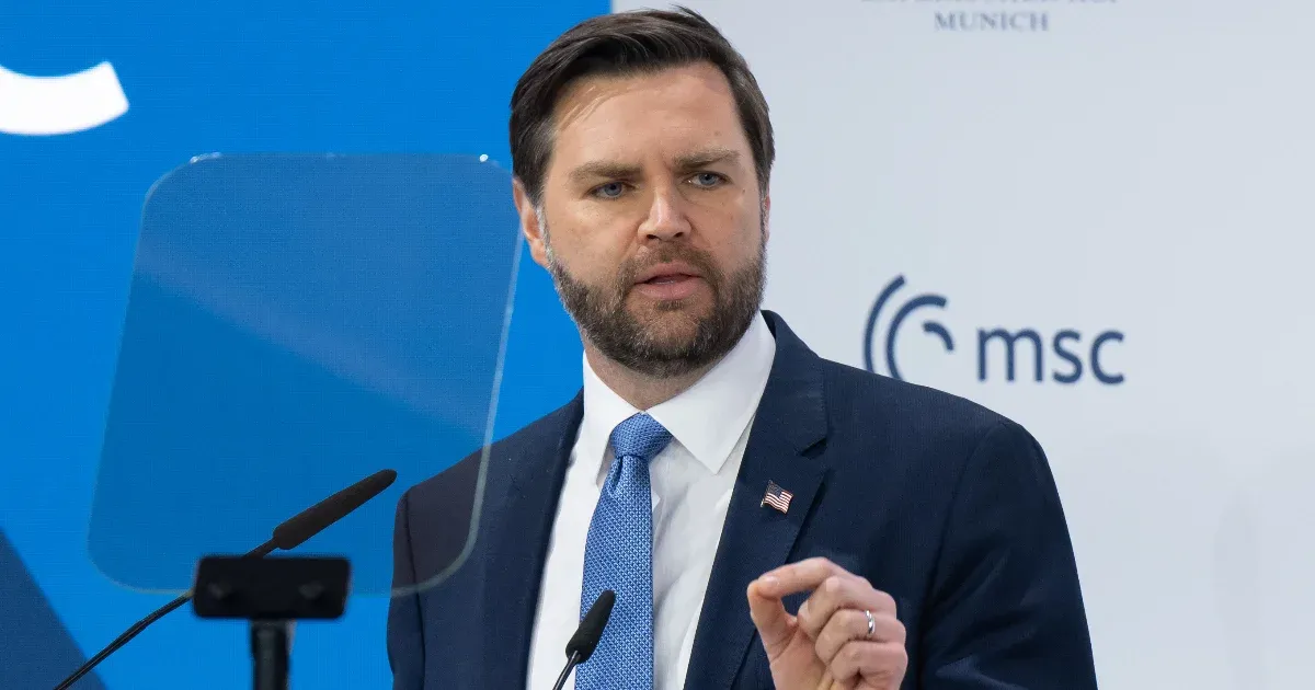 J. D. Vance szerint a német pártoknak nem lenne szabad tűzfalat húzniuk a szélsőségesebbnek tartott AfD köré