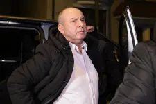 A védelmi minisztérium kéri a korrupcióval gyanúsított tábornok tartalékba helyezését
