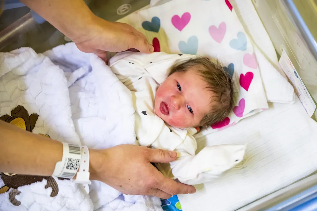 Sokat gyűjthet a gyerekének, impozánsak is a Babakötvény-adatok