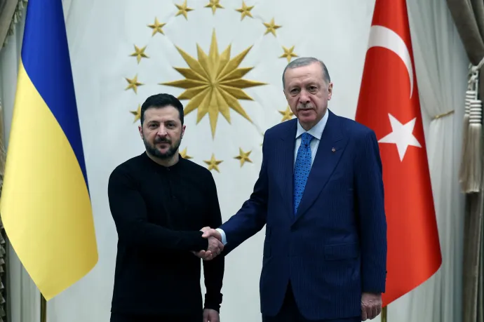 Erdoğan felajánlotta Zelenszkijnek, hogy lehetnének náluk a béketárgyalások