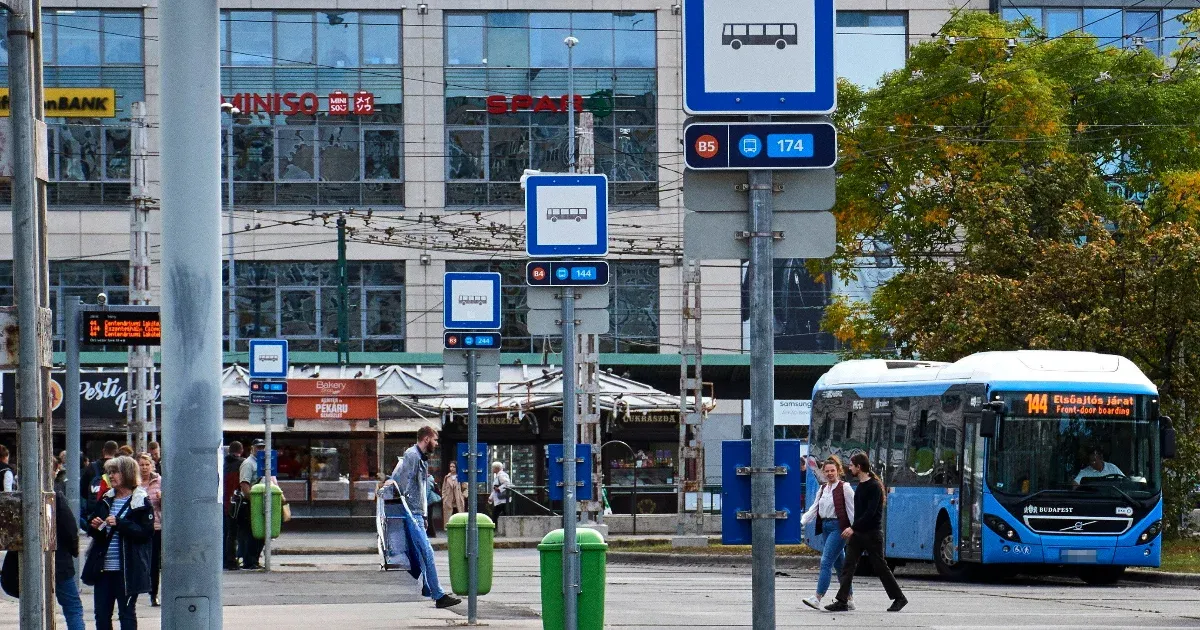 A metrók kiterjesztett karjai: mi az a metróbusz, és hogy nézne ez ki Budapesten?