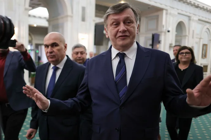 A Crin Antonescut támogató Románia, előre választási szövetséget iktatta a Központi Választási Iroda