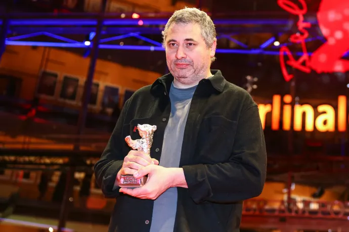 Radu Jude Ezüst Medvét nyert a legjobb forgatókönyvért a Berlinalén
