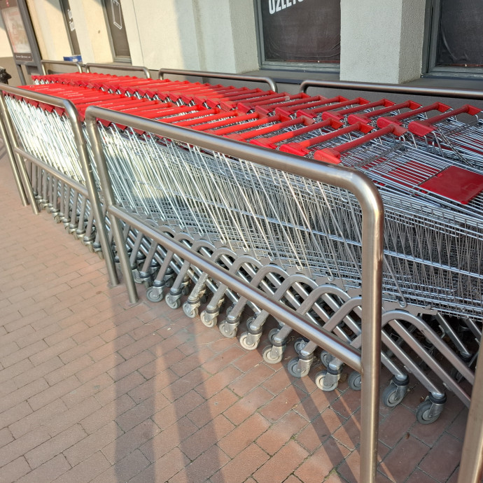 Rejtély, hogy miért a zöldégeket és gyümölcsöket kapják áfamentesen a nyugdíjasok