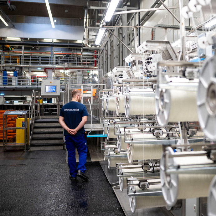 Az állami dolgozók fizetése rontotta el a rajtot az egymilliós átlagbér felé