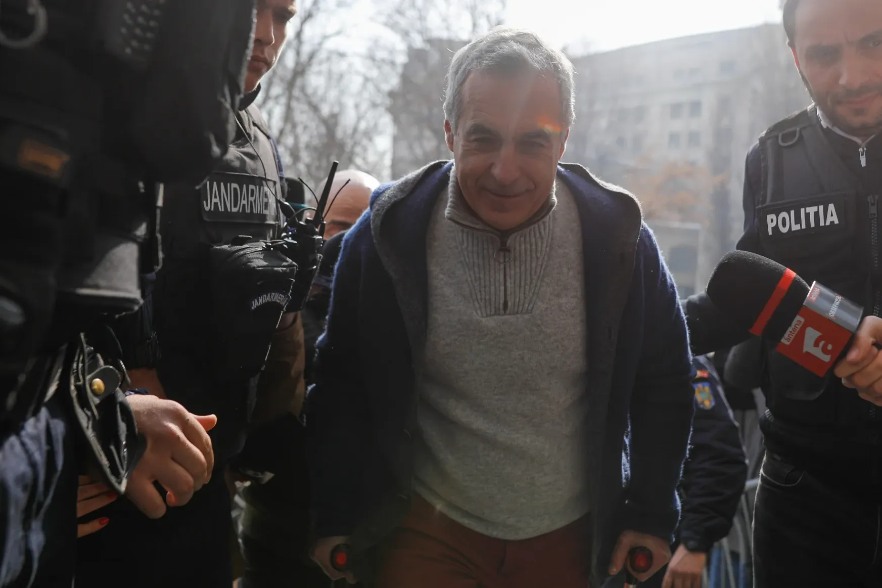 Transtelex: A nap, amikor Georgescut megállította a rendőrség