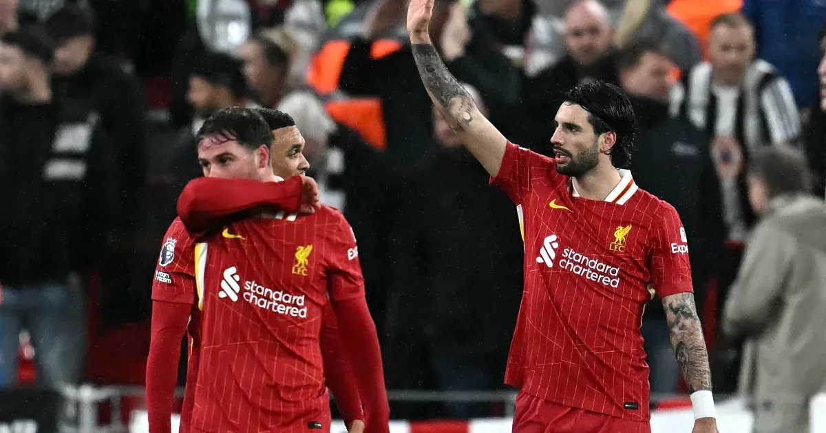 Szoboszlai továbbra is bombaformában, az ő góljával vezet a Liverpool a Newcastle ellen