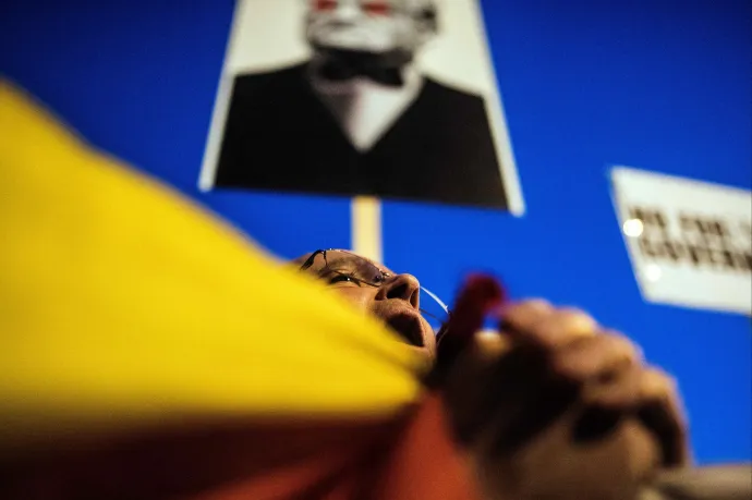Listázni kezdték a „Soros-hálózat” tagjait Georgescu támogatói, magyar értelmiségiek is érintettek