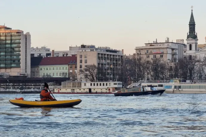 Korlátoznák a hajóforgalmat a dunai evezősök