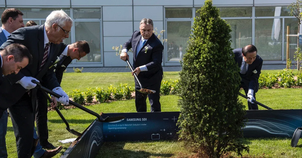 Száz új gyárat hozna Magyarországra a kormány. De ki fog ezekben dolgozni?