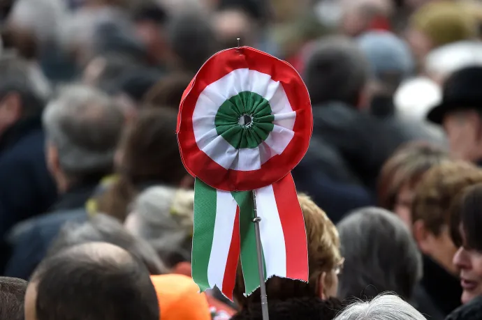 Változások a rendszerváltás óta: nőtt a szégyenérzet, kevesebben örülnek annak, hogy magyarok