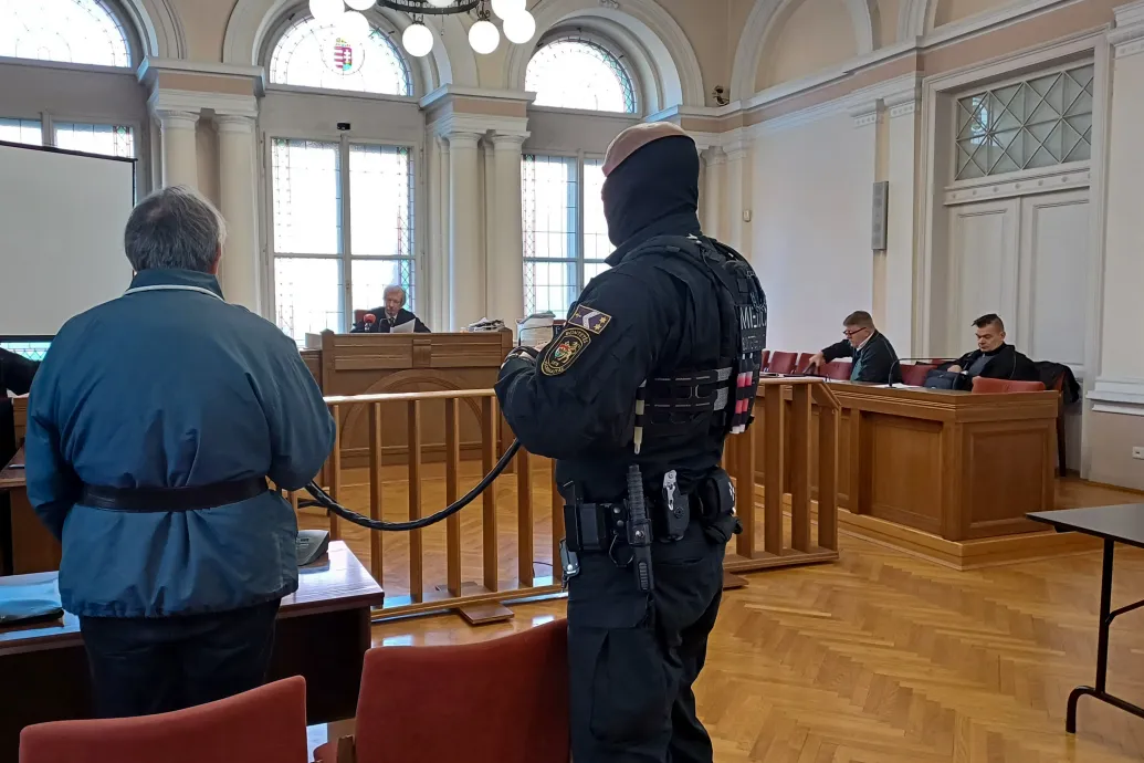 Életfogytiglanra ítélték a villanyszerelők gyilkosát – Forrás: Telex.hu