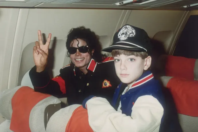 Új dokumentumfilmet tervez a Leaving Neverland rendezője a Michael Jackson elleni perről