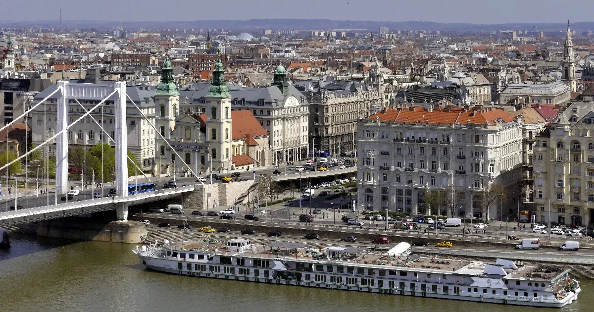 Március 15-én lezárják fél Budapestet, a BKK járatai is változnak