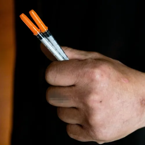 Fact-check: Valóban olyan borzalmas a kábítószeres halálozások fővárosi aránya, ahogy a Fidesz állítja?