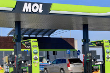 Nem járnának rosszul a magyar autósok az orosz olajimport megszűnésével