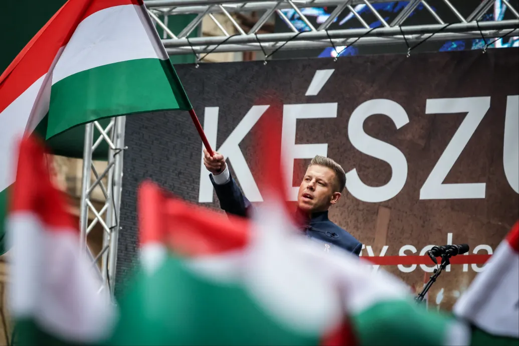 Magyar announces 12-point referendum of his own