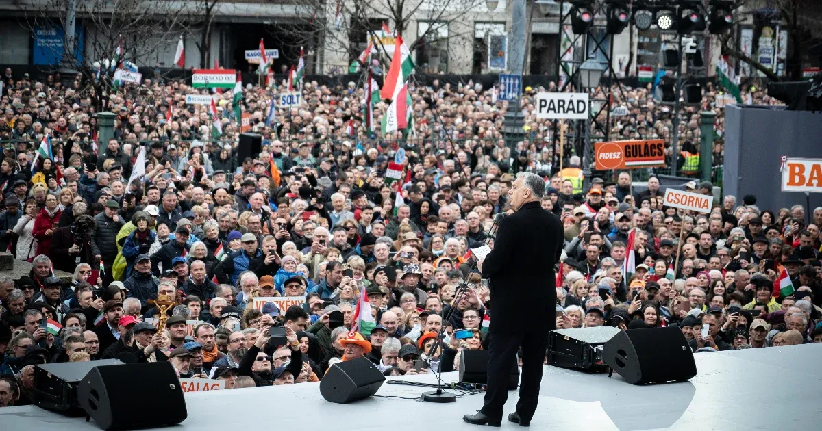 Az Országos Bírói Tanács visszautasítja Orbán poloskázását