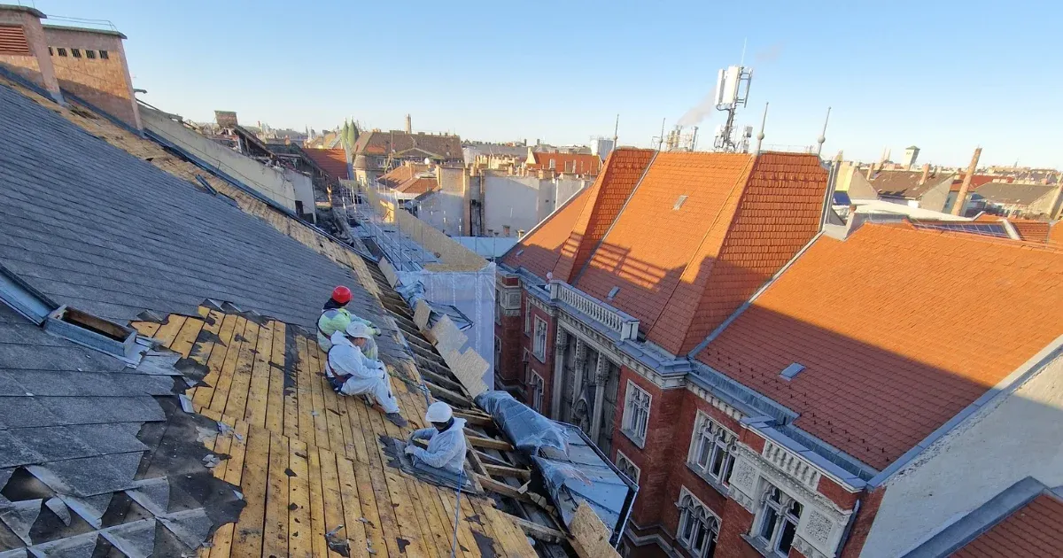 Tényleg szabálytalan bontás zajlott a leendő Pázmány Campus területén, az ÉKM vizsgálatot indított