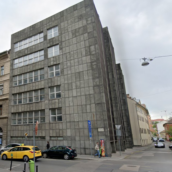 Ingatlanbirodalmat építenek a NER-es építőiparban szerzett pénzből